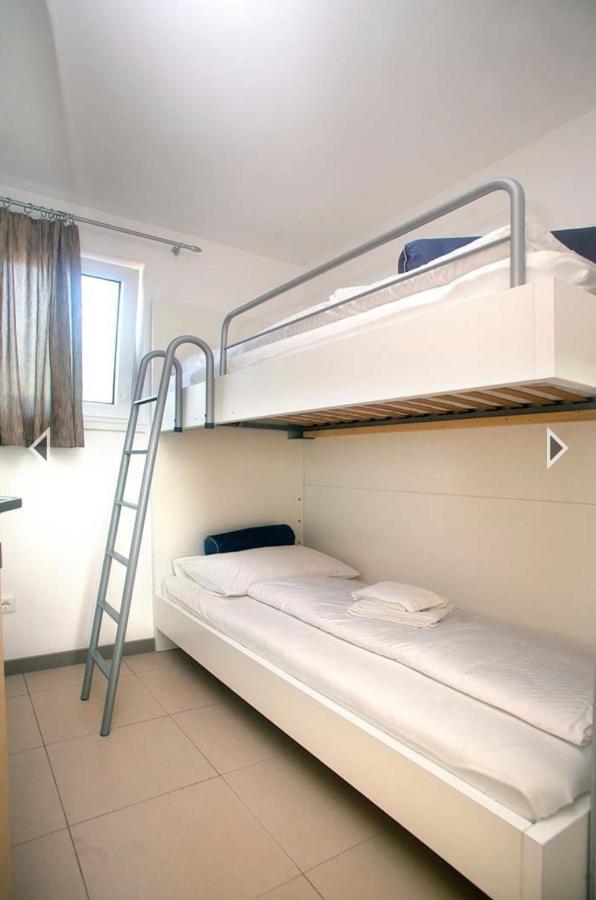 Daska Apartmani Njivice Extérieur photo