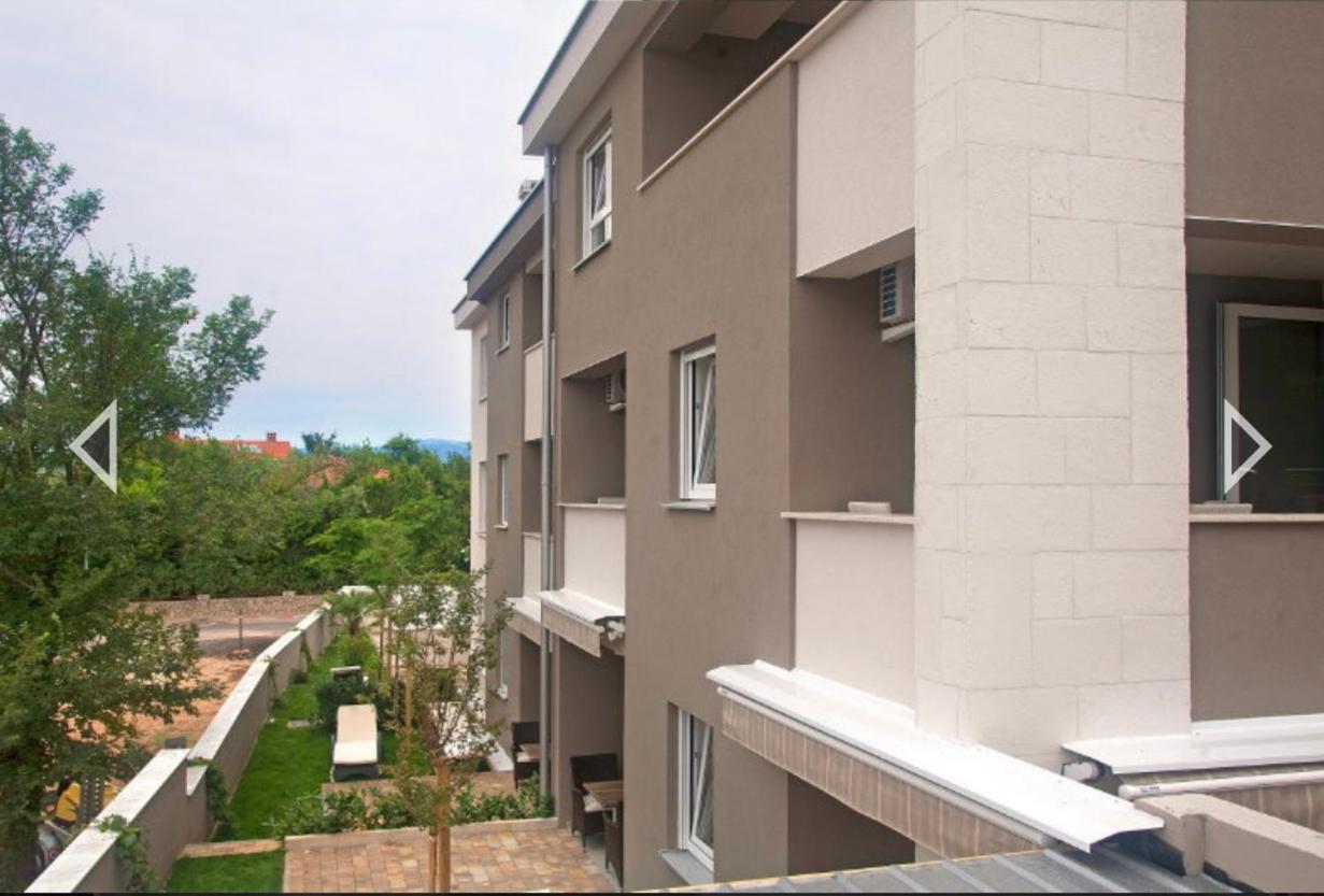 Daska Apartmani Njivice Extérieur photo