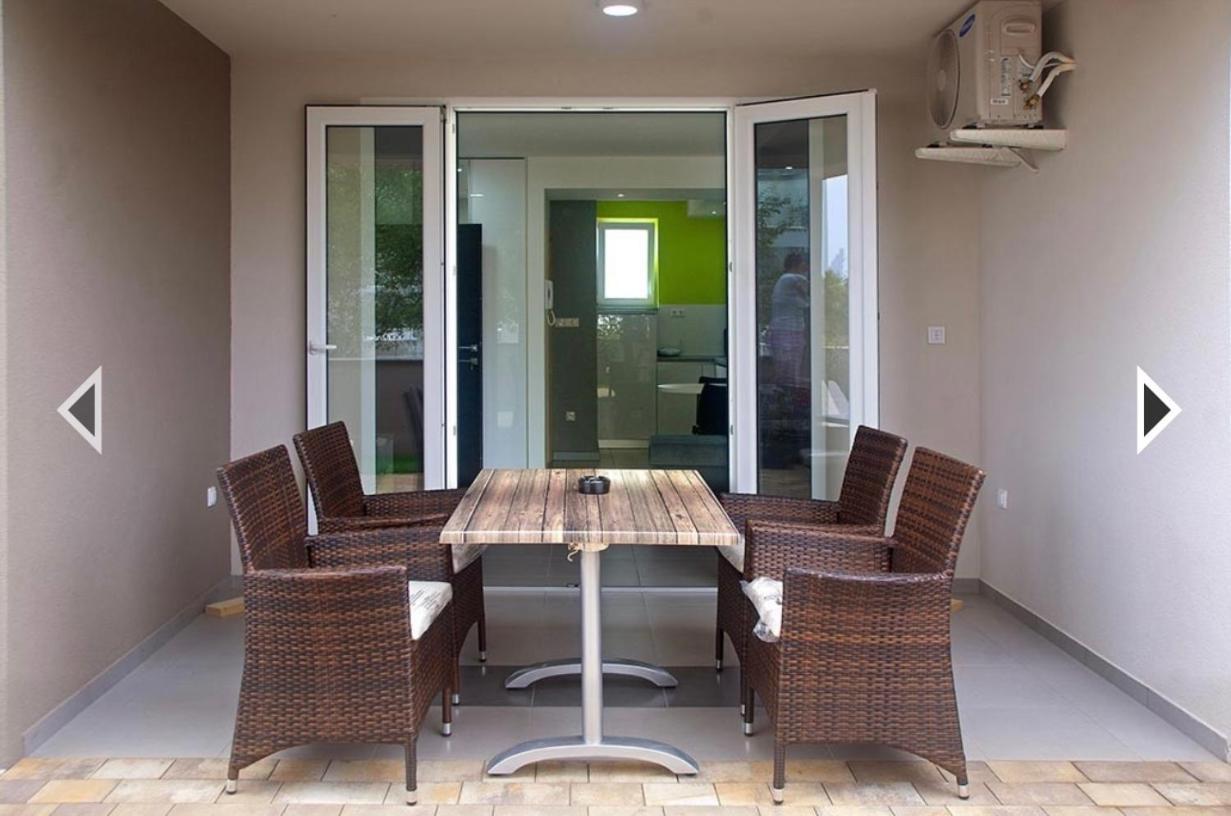 Daska Apartmani Njivice Extérieur photo