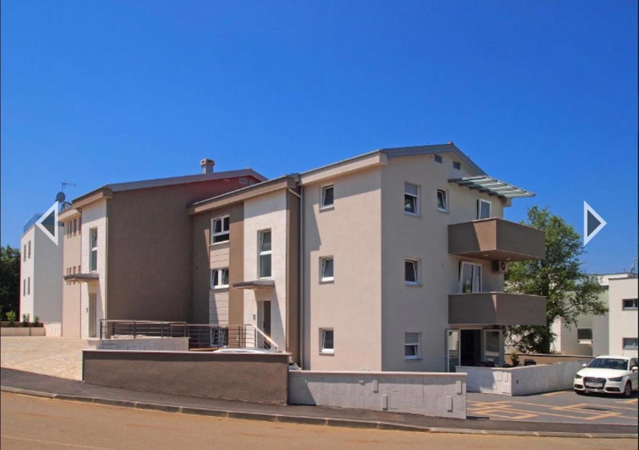 Daska Apartmani Njivice Extérieur photo