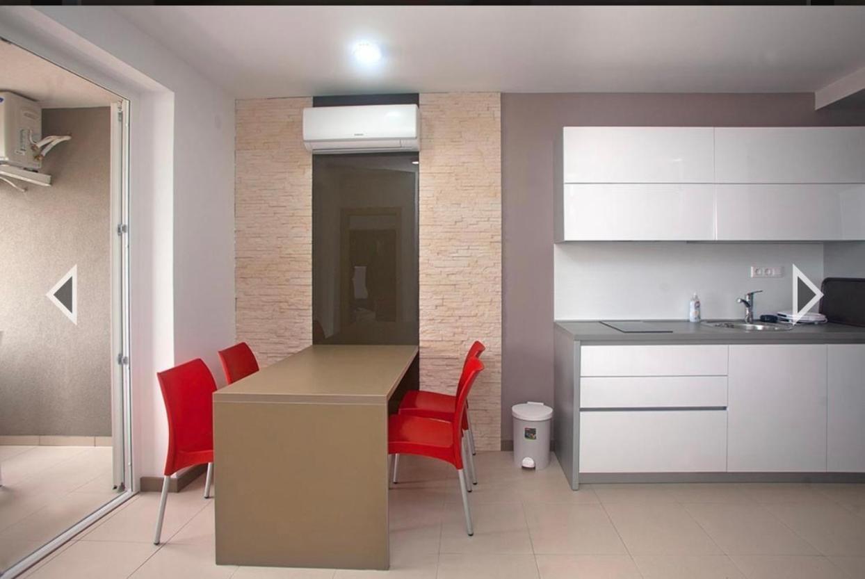Daska Apartmani Njivice Extérieur photo
