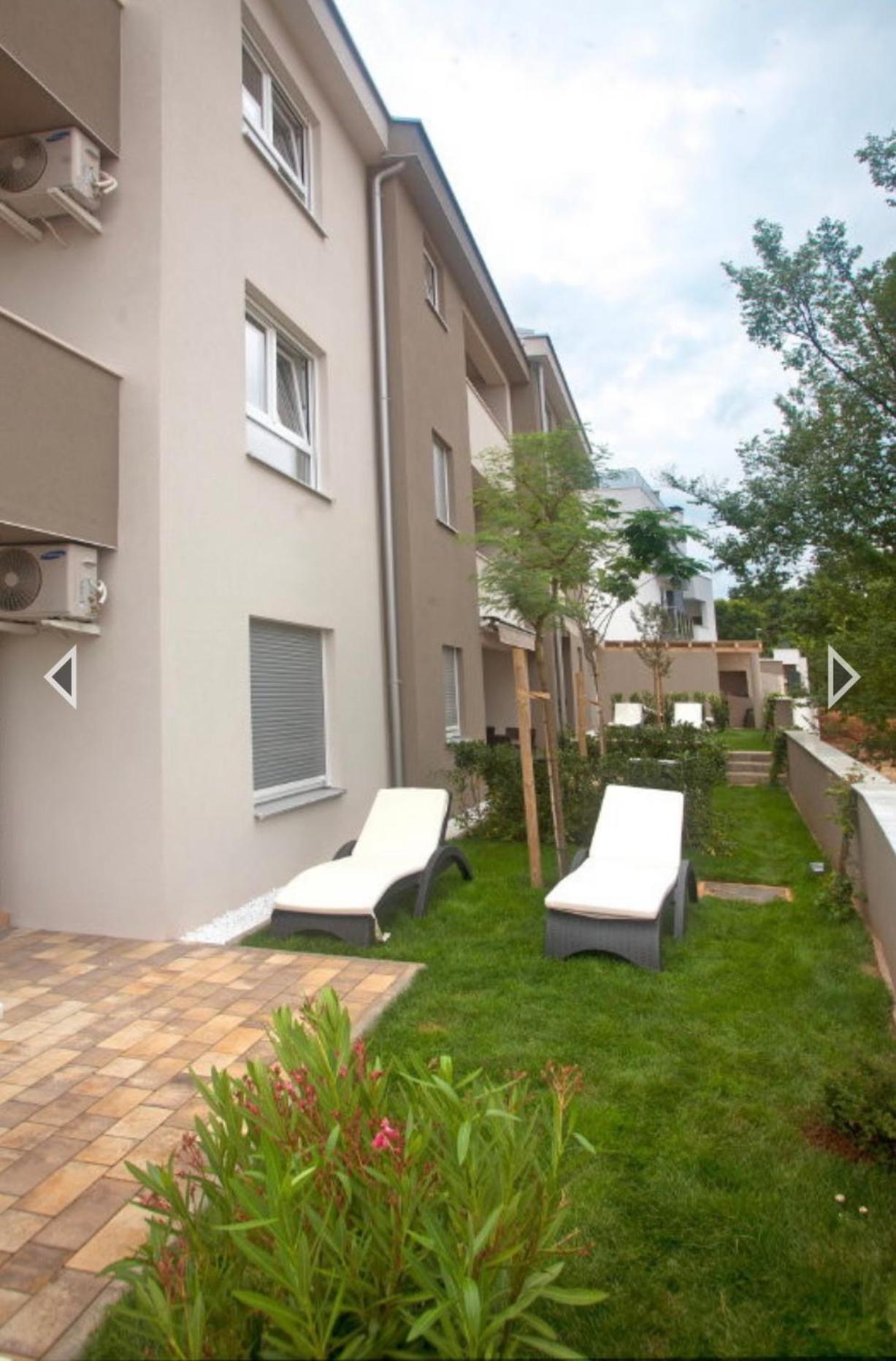 Daska Apartmani Njivice Extérieur photo